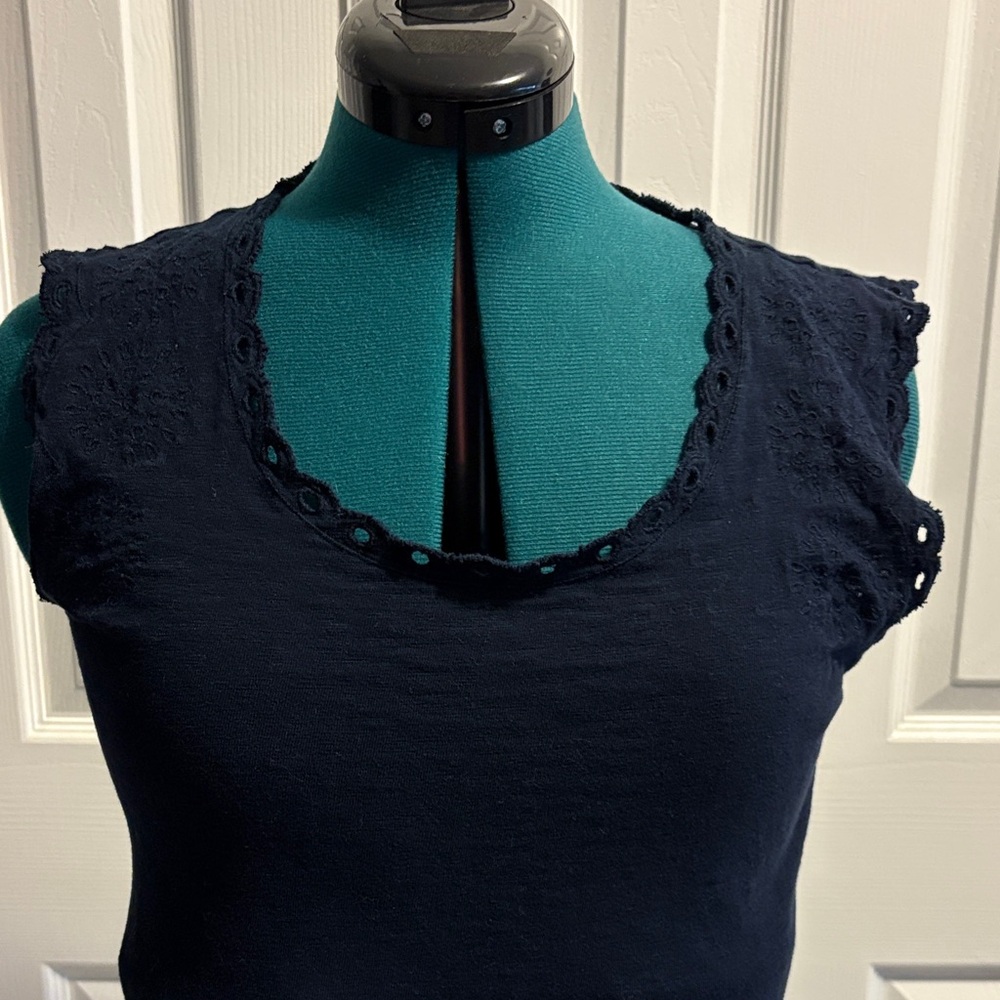 Talbots Navy Blue Kinit Top Sleeveless Eyelet Detail